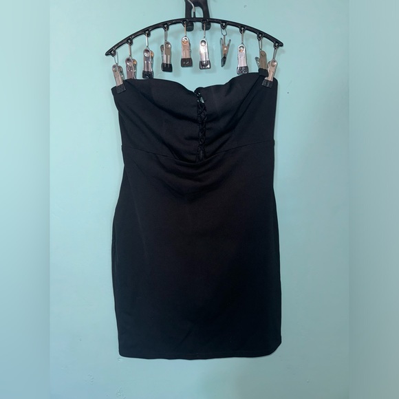 Black Strapless Cocktail Dress : Size L - Picture 2 of 5